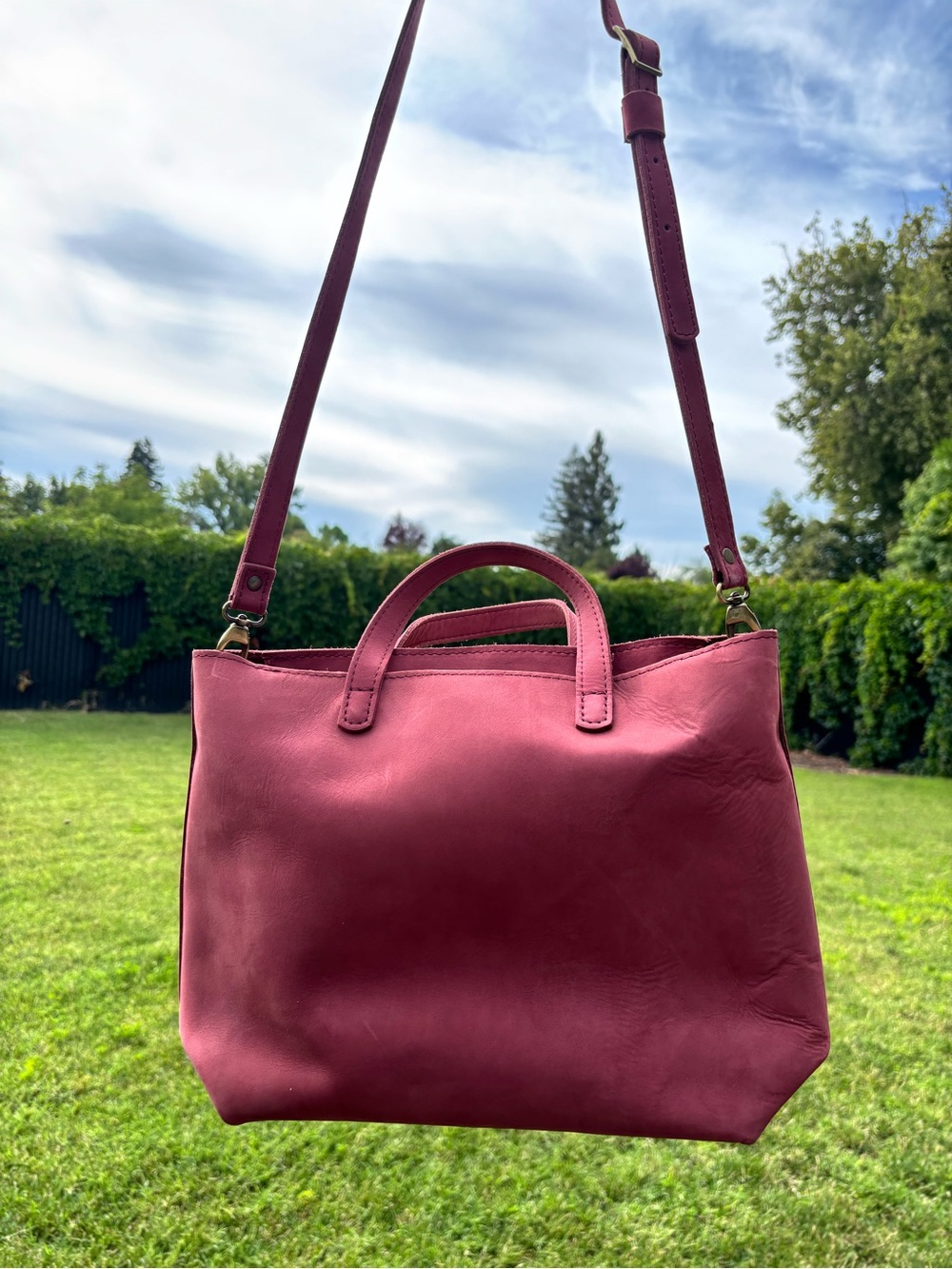 Portland Leather medium crossbody tote in foxglove - Picture 2 of 7